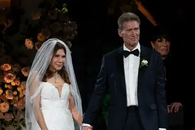 O episódio de Golden Scapolo da Family Feud of Celebridades com Gerry e Theresa está aqui: quanto, como você pode ver e mais