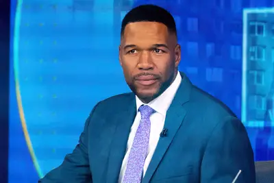 Wann wird Michael Strahan zu GMA zurückkehren? Wann warten Sie auf den täglichen Wirt in der Luft