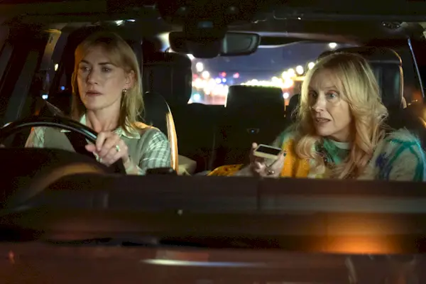 Kate Winslet révèle dans « The View » pourquoi Helen Mirren n'a presque pas accepté de jouer dans « Goodbye June » : ce n'était pas facile