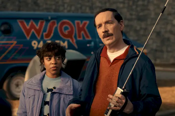 ‘Stranger Things’ finalmente permite que o Sr. Clarke seja um herói