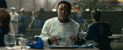 FALLOUT Ep6 EXTRA NOSE GUY NODS