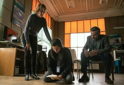 Traduzido ou omita: Snow Girl em Netflix, onde um jovem jornalista segue o caso de uma garota desaparecida