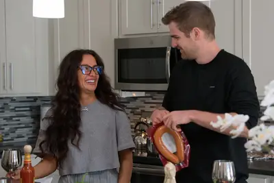 The Ultimatum apartment, Roxanne and Alex