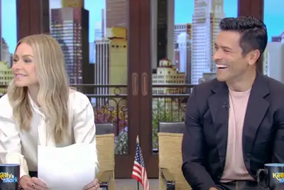 As piadas de Kelly Ripa de Ella e Mark Inuubuelos vão a um cruzeiro nu para o próximo aniversário: receberei dois ingressos