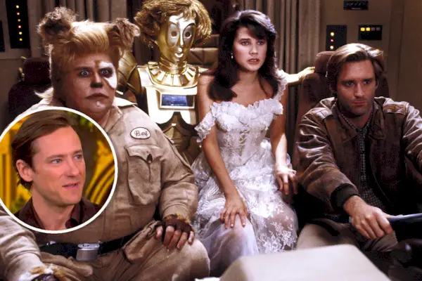 Lewis Pullman mette in ombra 'Star Wars' in 'The View' dopo aver rivelato di averlo visto per la prima volta dopo 'Spaceballs': perché hanno rifatto 'Spaceballs' senza battute?