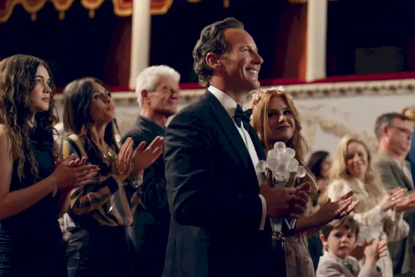 JAY KELLY, desde la izquierda: Patrick Wilson, Isla Fisher, 2025.