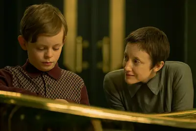 El régimen: ¿Qué le sucede a Oskar? Showrunner Will Tracy explica el destino ambiguo del niño pequeño